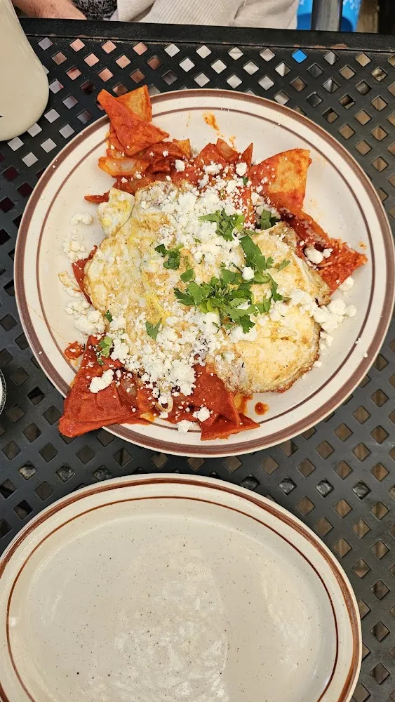 Chilaquiles Con Huevo