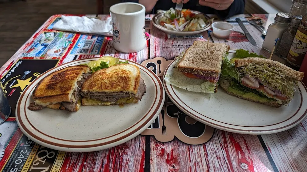 Rubin and Veggie Sandwiches